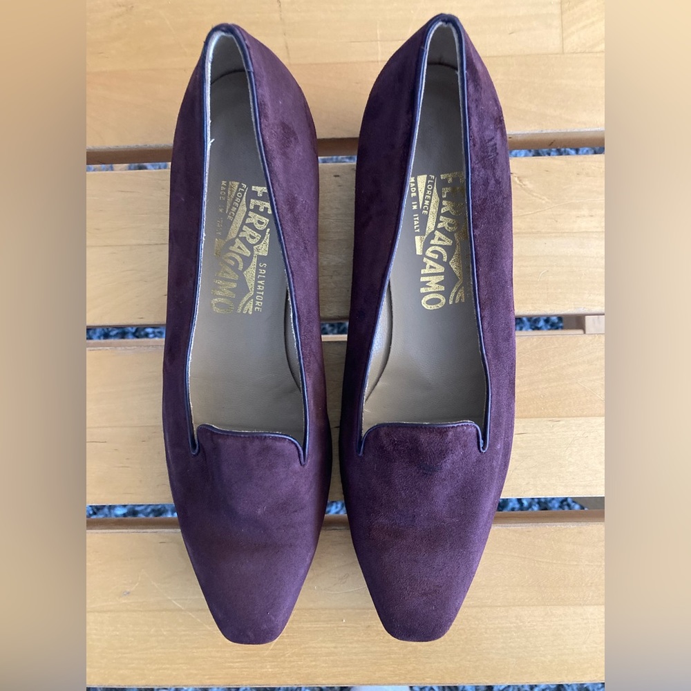 Salvatore Ferragamo Women's 7.5 Velvet